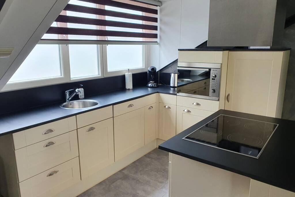 Vrijstaand / Landelijk Appartement Met Uitzicht! De Wijk 외부 사진