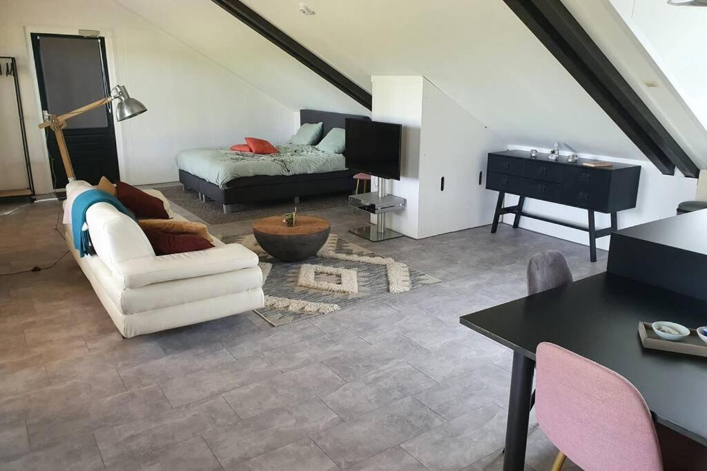Vrijstaand / Landelijk Appartement Met Uitzicht! De Wijk 외부 사진